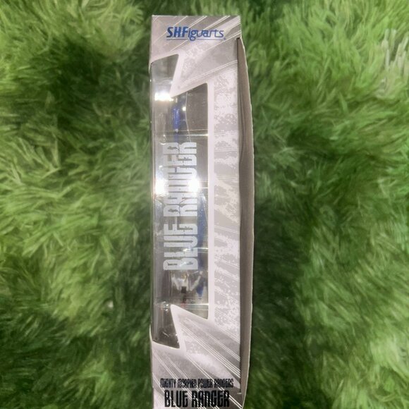 *NEW Kyoryu Sentai Zyuranger TriceraRanger SH Figuarts Bandai Tamashiiトリケラレンジャー - Picture 5 of 5